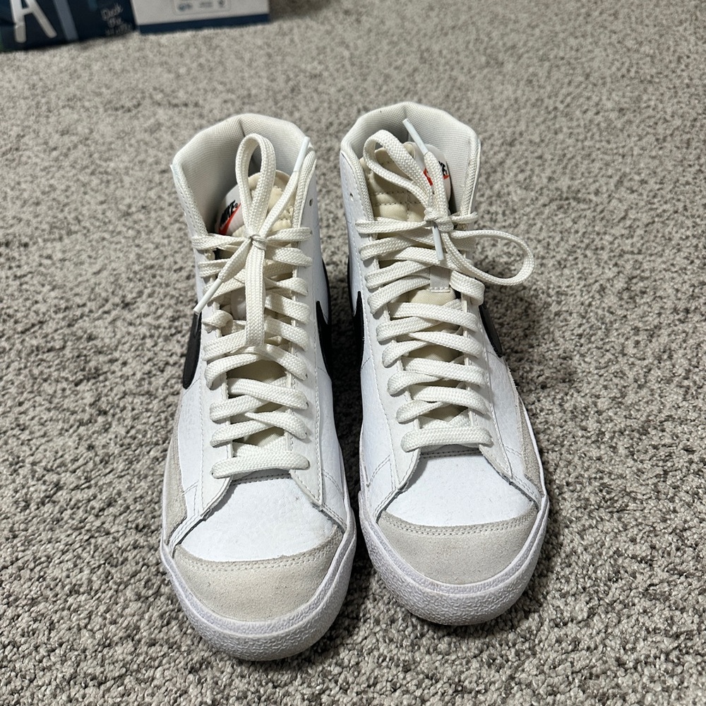 women nike high top blazers